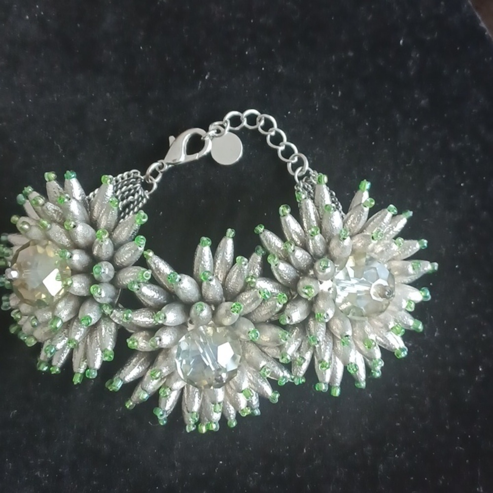 Silver Torpedo Crystal Flower Statement Bracelet “Simply Vera Vera Wang”